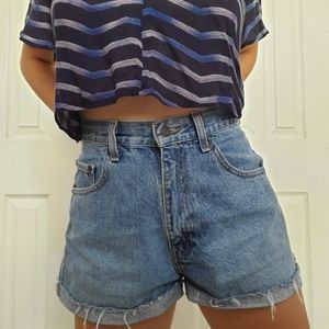 VINTAGE LEVI'S SHORTS